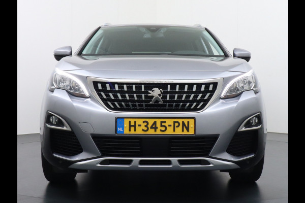 Peugeot 5008 T131PK 7-Pers Apple Carplay Android Adap.Cruise Navi Camera Trekhaak Led Elek.Achterklep Ecc Pdc DAB+ Pack Drive Assist Plus Dodehoek detectie Lane Assist Keyless Lmv 19" Verkeersbordlezer Privacy Glas Blue Premium 100% Dealeronderhouden! EURO6 Laatste beurt gehad bij 98.204km/13/1/2025!