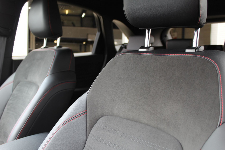 Ford Kuga 2.5 PHEV ST-Line X | 19'' | Styling pack | BLIS | B&O | Head-up | Navigatie