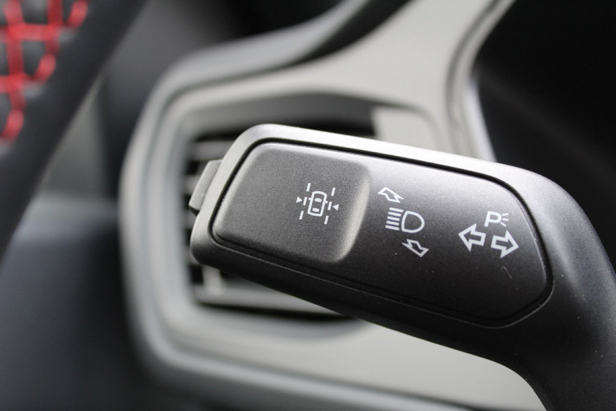Ford Kuga 2.5 PHEV ST-Line X | 19'' | Styling pack | BLIS | B&O | Head-up | Navigatie