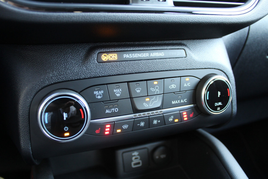 Ford Kuga 2.5 PHEV ST-Line X | 19'' | Styling pack | BLIS | B&O | Head-up | Navigatie