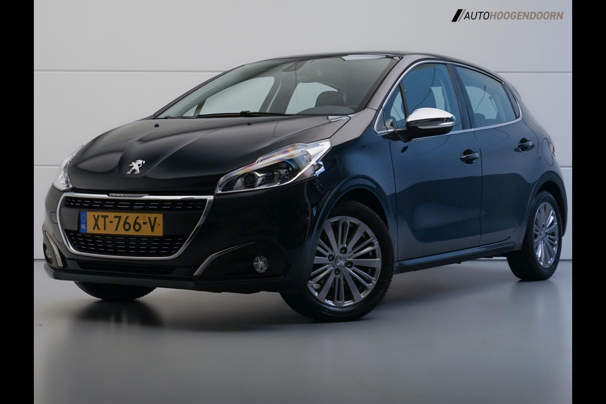 Peugeot 208 1.2 PureTech Blue Lease Allure (APPLE CARPLAY,LED VERLICHTING,CRUISE,PARKEERSENOREN,LM-VELGEN,NIEUWE APK,TOPCONDITIE) Peugeot 208 1.2 PureTech Blue Lease Allure (APPLE CARPLAY,LED VERLICHTING,CRUISE,PARKEERSENOREN,LM-VELGEN,NIEUWE APK,TOPCONDITIE)