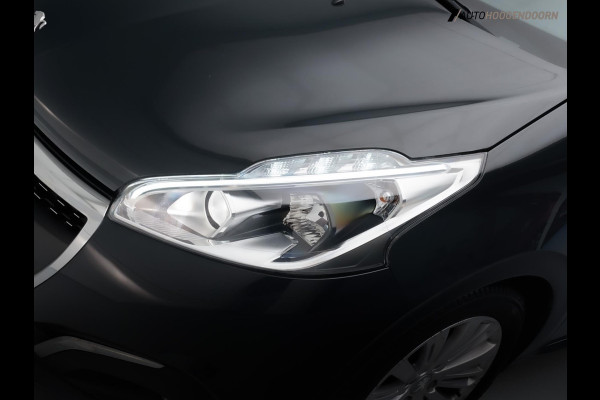 Peugeot 208 1.2 PureTech Blue Lease Allure (APPLE CARPLAY,LED VERLICHTING,CRUISE,PARKEERSENOREN,LM-VELGEN,NIEUWE APK,TOPCONDITIE)