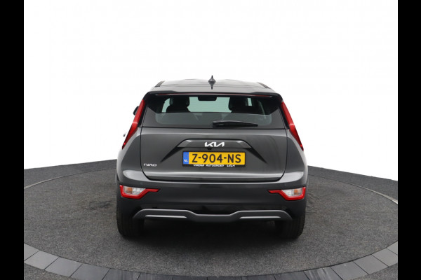 Kia Niro EV Light Edition 64.8 kWh - Navigatie - Climate Control - Apple Carplay/Android Auto - Fabrieksgarantie tot 05-2031