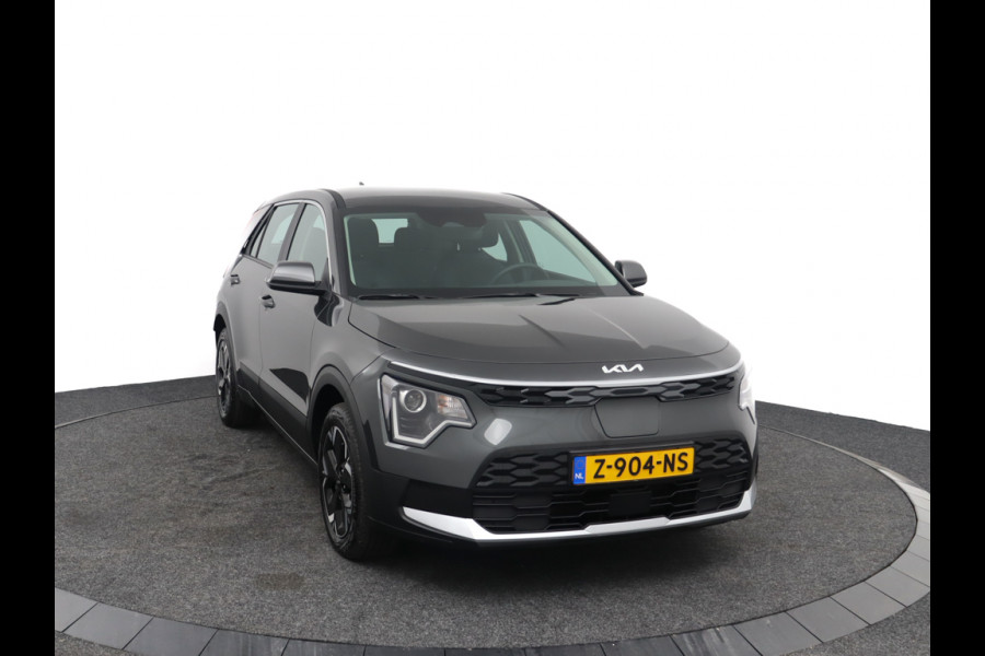 Kia Niro EV Light Edition 64.8 kWh - Navigatie - Climate Control - Apple Carplay/Android Auto - Fabrieksgarantie tot 05-2031