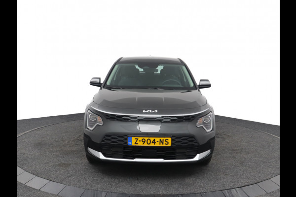 Kia Niro EV Light Edition 64.8 kWh - Navigatie - Climate Control - Apple Carplay/Android Auto - Fabrieksgarantie tot 05-2031
