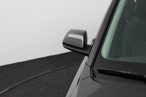 Kia Niro EV Light Edition 64.8 kWh - Navigatie - Climate Control - Apple Carplay/Android Auto - Fabrieksgarantie tot 05-2031