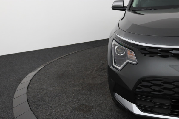 Kia Niro EV Light Edition 64.8 kWh - Navigatie - Climate Control - Apple Carplay/Android Auto - Fabrieksgarantie tot 05-2031