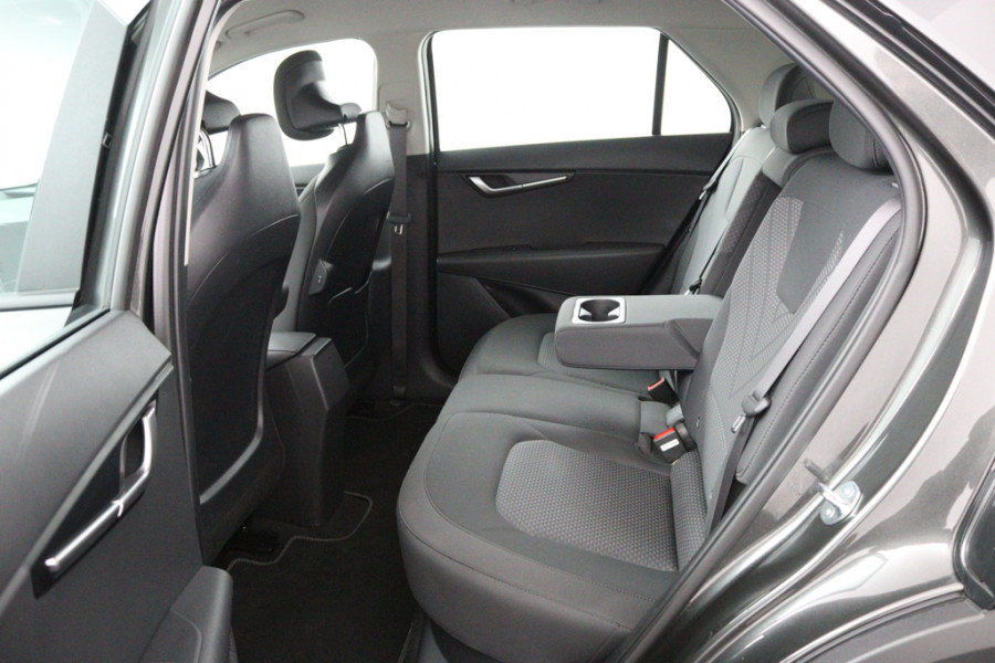 Kia Niro EV Light Edition 64.8 kWh - Navigatie - Climate Control - Apple Carplay/Android Auto - Fabrieksgarantie tot 05-2031