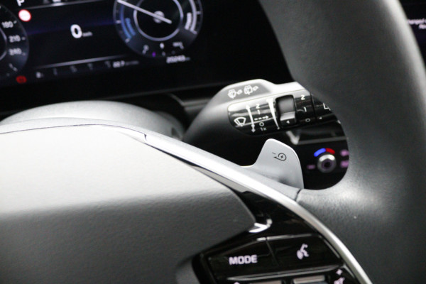Kia Niro EV Light Edition 64.8 kWh - Navigatie - Climate Control - Apple Carplay/Android Auto - Fabrieksgarantie tot 05-2031