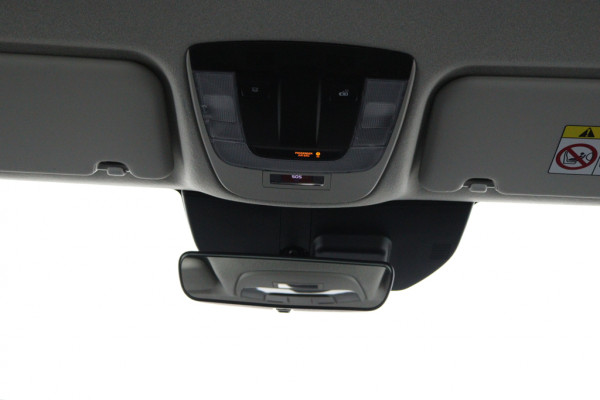 Kia Niro EV Light Edition 64.8 kWh - Navigatie - Climate Control - Apple Carplay/Android Auto - Fabrieksgarantie tot 05-2031