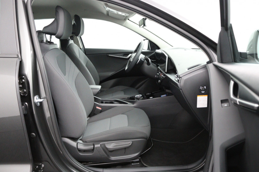 Kia Niro EV Light Edition 64.8 kWh - Navigatie - Climate Control - Apple Carplay/Android Auto - Fabrieksgarantie tot 05-2031