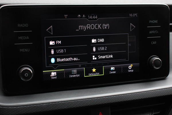 Škoda Kamiq 1.0 TSI 110pk DSG Tour de France Navigatie Apple Carplay/Android Auto Cimate Control Camera Parkeer sensoren Led Adaptive Cruise Control