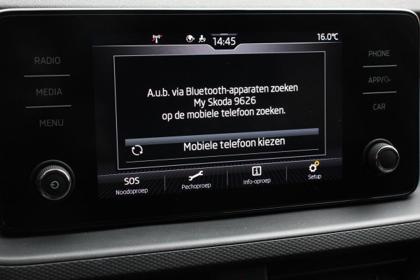Škoda Kamiq 1.0 TSI 110pk DSG Tour de France Navigatie Apple Carplay/Android Auto Cimate Control Camera Parkeer sensoren Led Adaptive Cruise Control