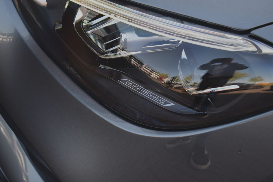 Mercedes-Benz C-Klasse Estate 180 AMG Line | Pano | Burmester | Leer/ Alcantara | Virtual