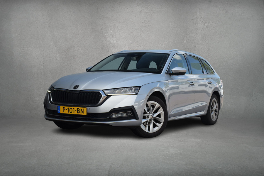 Škoda Octavia Combi 1.5 TSI First Edition | Apple CarPlay | Stoelverw. | Virtual | Camera