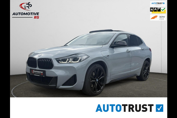 BMW X2 BMW X2 xDrive25e 220PK High Exec M-PAKKET |Nardo Grey|Black Edition Kuipstoelen |Pano|Plug-in Hybrid| Automaat| BTW Auto