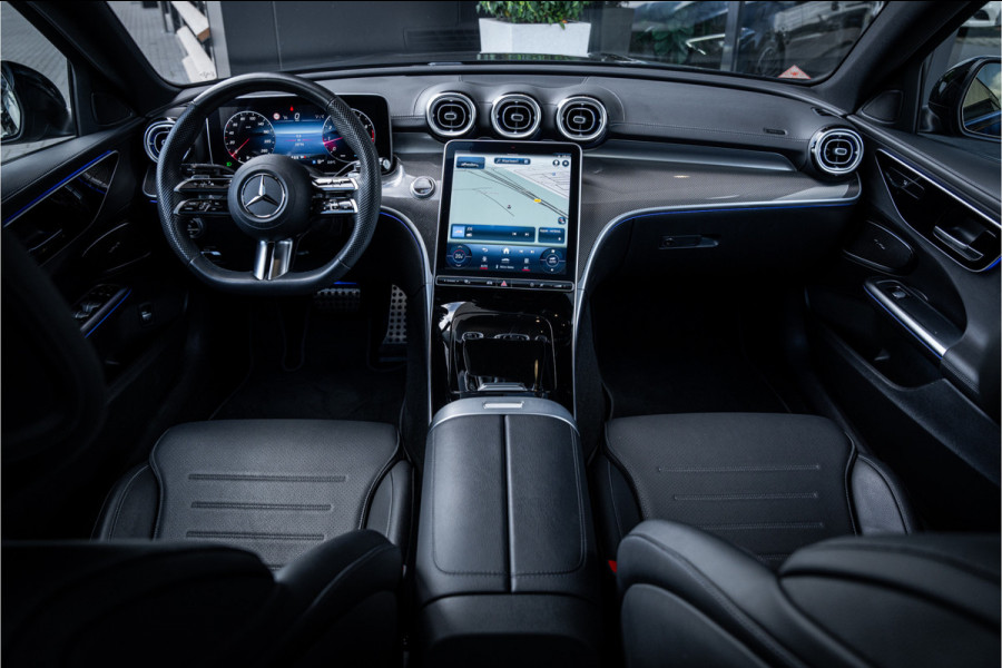 Mercedes-Benz C-Klasse 300 AMG Line - Panorama | Burmester | Cruise Control | Camera