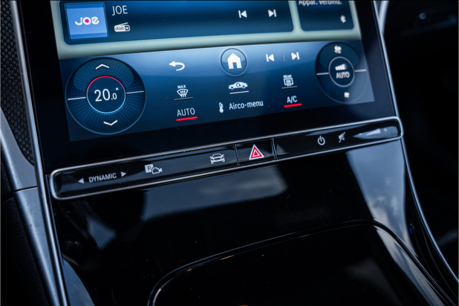 Mercedes-Benz C-Klasse 300 AMG Line - Panorama | Burmester | Cruise Control | Camera