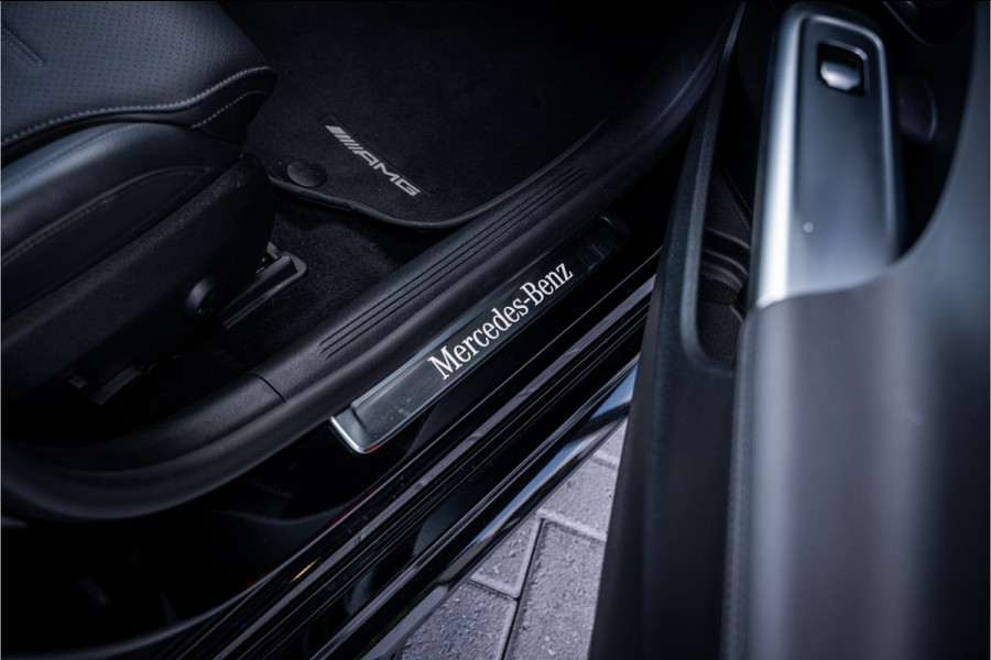 Mercedes-Benz C-Klasse 300 AMG Line - Panorama | Burmester | Cruise Control | Camera