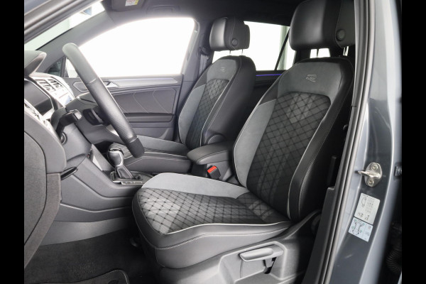 Volkswagen Tiguan 1.4 TSI eHybrid R-Line Business 245PK | Panoramadak | Winterpakket | Trekhaak | Keyless entry | Black Style