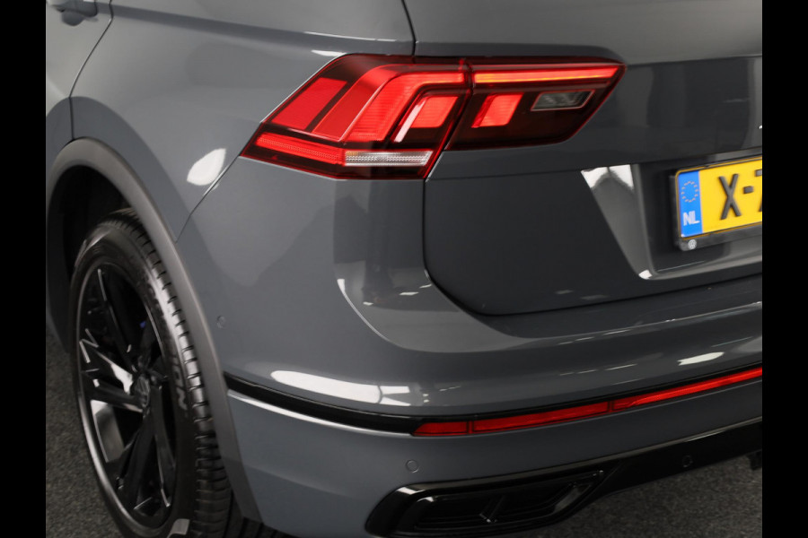 Volkswagen Tiguan 1.4 TSI eHybrid R-Line Business 245PK | Panoramadak | Winterpakket | Trekhaak | Keyless entry | Black Style