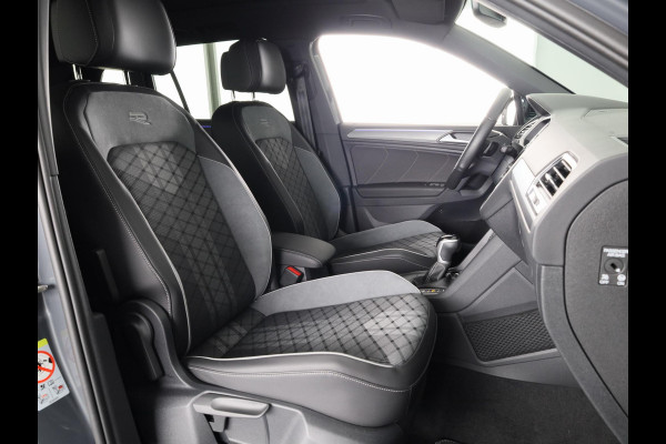 Volkswagen Tiguan 1.4 TSI eHybrid R-Line Business 245PK | Panoramadak | Winterpakket | Trekhaak | Keyless entry | Black Style