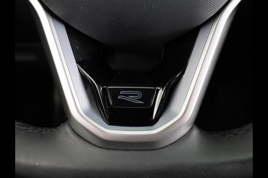 Volkswagen Tiguan 1.4 TSI eHybrid R-Line Business 245PK | Panoramadak | Winterpakket | Trekhaak | Keyless entry | Black Style