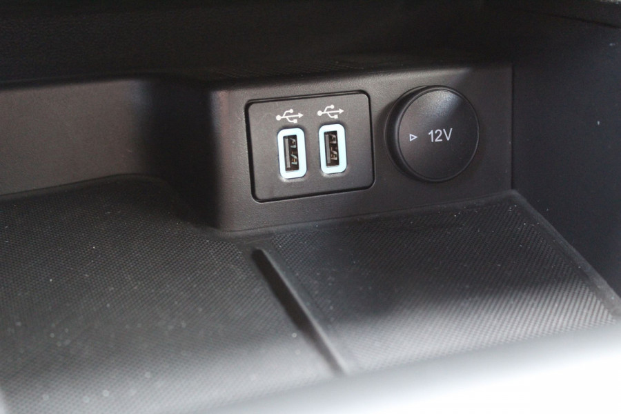 Ford Kuga 2.5 PHEV ST-Line X | 19'' | Styling pack | BLIS | B&O | Head-up | Navigatie