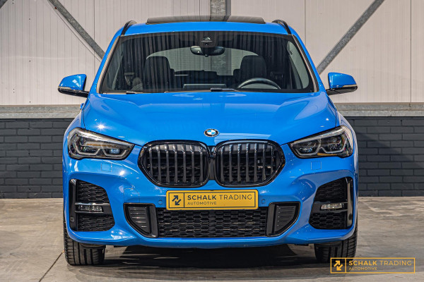 BMW X1 XDrive25e High Executive|M-sport|Pano|Trekhaak|E-stoe