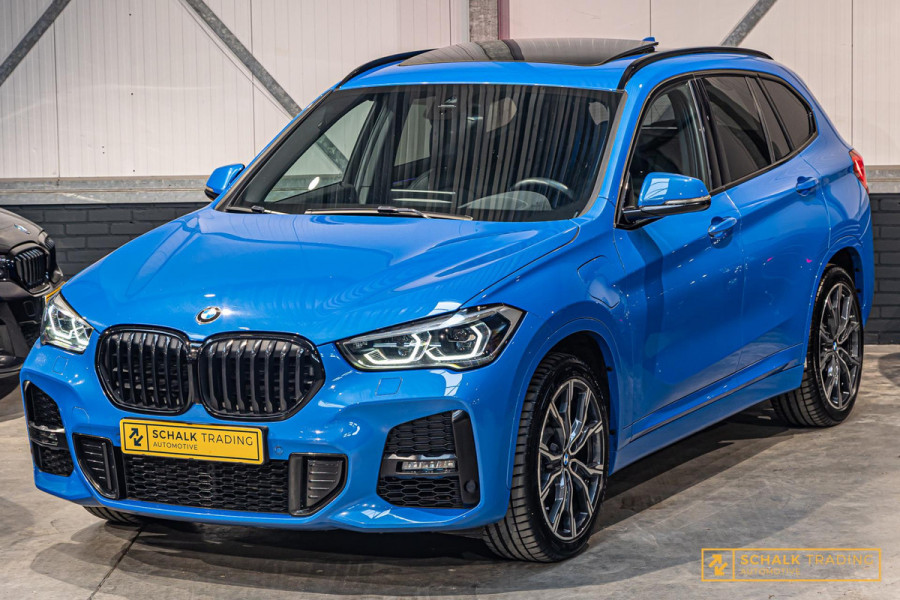 BMW X1 XDrive25e High Executive|M-sport|Pano|Trekhaak|E-stoe