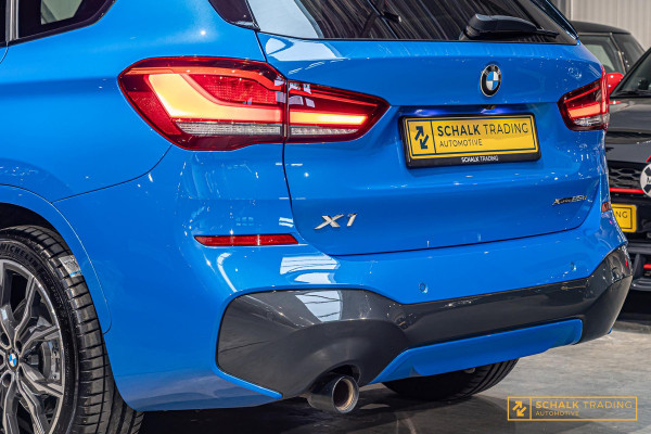 BMW X1 XDrive25e High Executive|M-sport|Pano|Trekhaak|E-stoe
