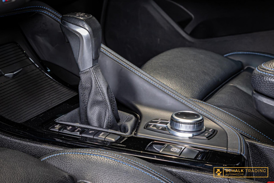 BMW X1 XDrive25e High Executive|M-sport|Pano|Trekhaak|E-stoe