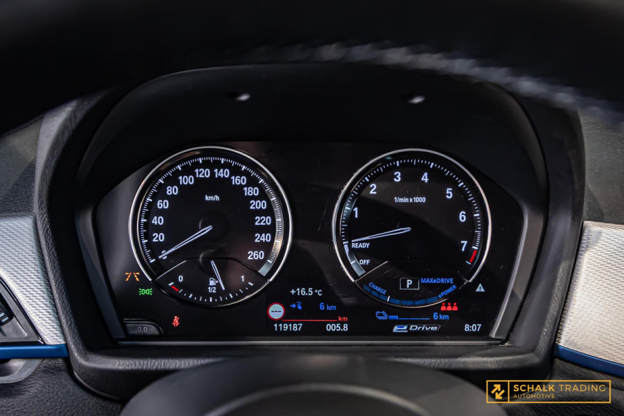 BMW X1 XDrive25e High Executive|M-sport|Pano|Trekhaak|E-stoe