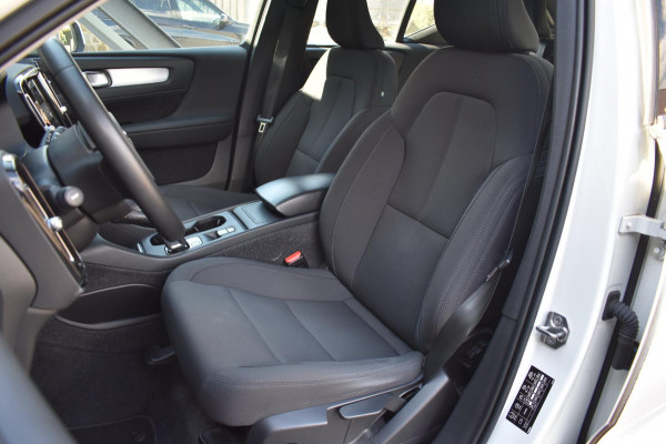 Volvo XC40 1.5 T2 | TREKHAAK | CAMERA | APPLE CARPLAY | ANDROID AUTO | ADAPTIEVE CRUISE CONTROLE | NAP | DEALER ONDERHOUDEN