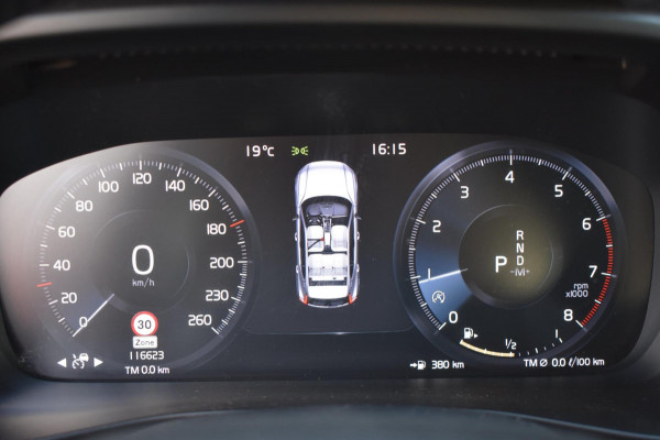 Volvo XC40 1.5 T2 | TREKHAAK | CAMERA | APPLE CARPLAY | ANDROID AUTO | ADAPTIEVE CRUISE CONTROLE | NAP | DEALER ONDERHOUDEN