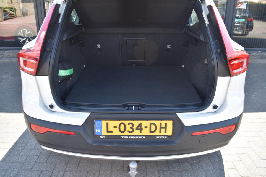 Volvo XC40 1.5 T2 | TREKHAAK | CAMERA | APPLE CARPLAY | ANDROID AUTO | ADAPTIEVE CRUISE CONTROLE | NAP | DEALER ONDERHOUDEN