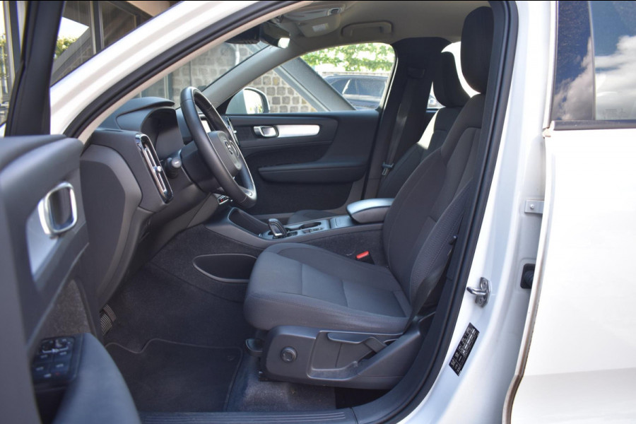 Volvo XC40 1.5 T2 | TREKHAAK | CAMERA | APPLE CARPLAY | ANDROID AUTO | ADAPTIEVE CRUISE CONTROLE | NAP | DEALER ONDERHOUDEN