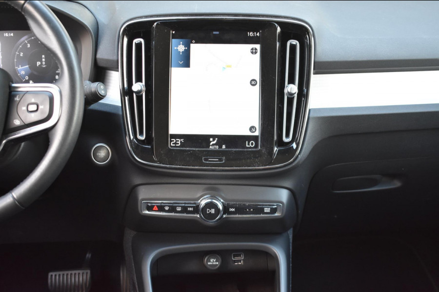 Volvo XC40 1.5 T2 | TREKHAAK | CAMERA | APPLE CARPLAY | ANDROID AUTO | ADAPTIEVE CRUISE CONTROLE | NAP | DEALER ONDERHOUDEN