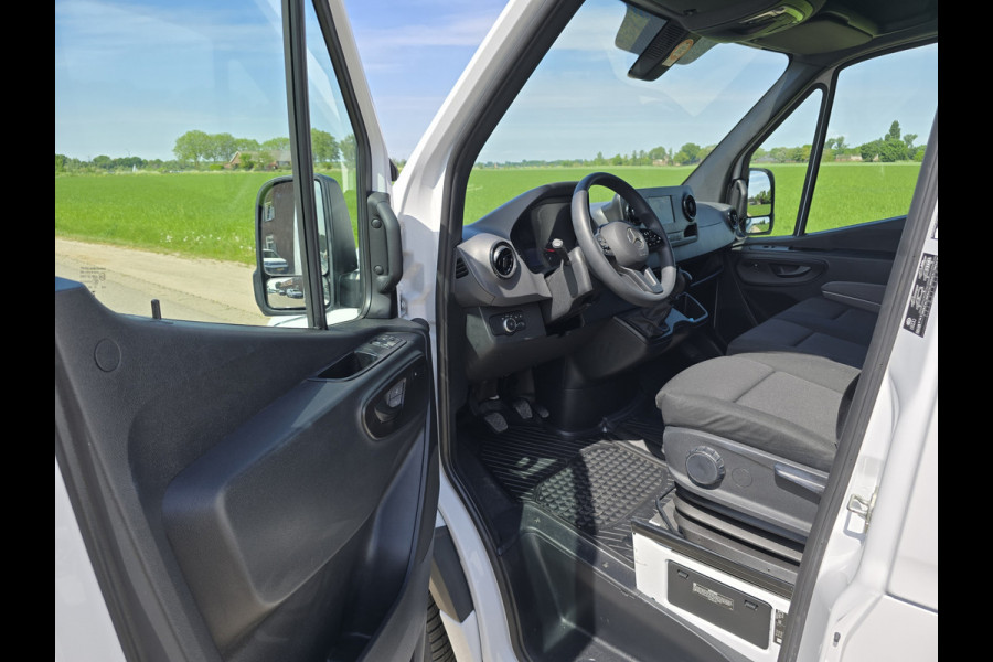 Mercedes-Benz Sprinter 315 1.9 CDI L3 H2 RWD - 150 Pk - Euro 6 - Navi - ParkeerCamera - MBUX -