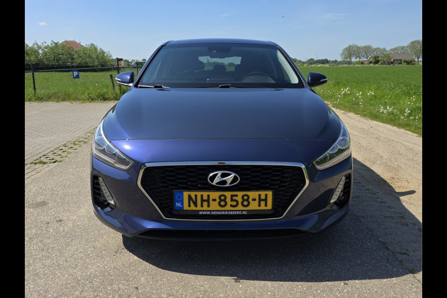 Hyundai i30 1.0 T-GDI First Edition - 120 Pk - Euro 6 - Navi - ParkeerCamera - AppleCarplay AndroidAuto