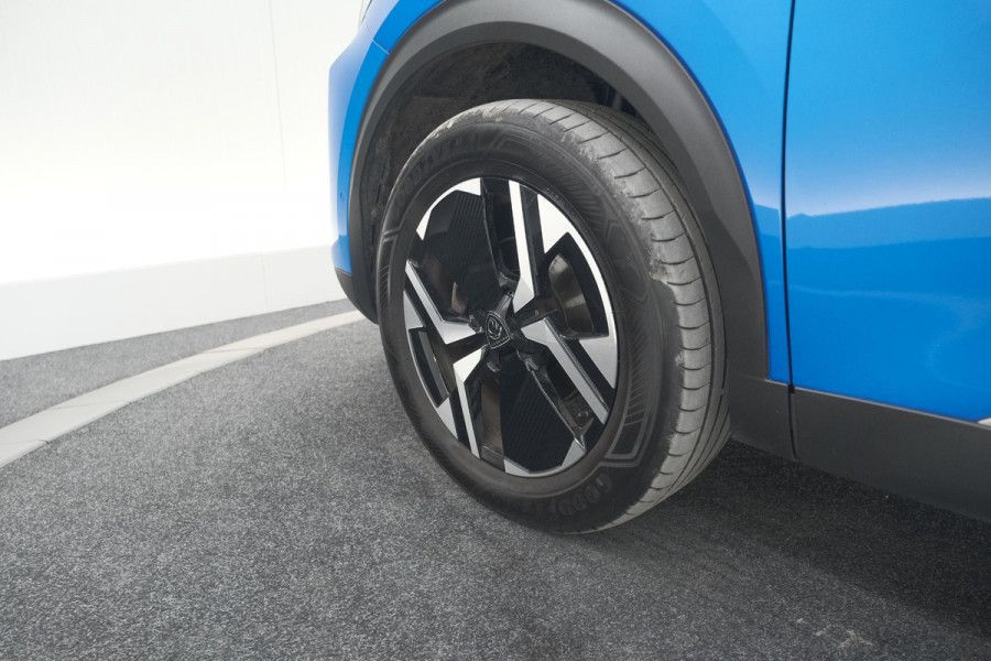 Peugeot 2008 PureTech 130 EAT8 Allure | 360 Camera | Dodehoekdetectie | Adaptieve Cruise Control