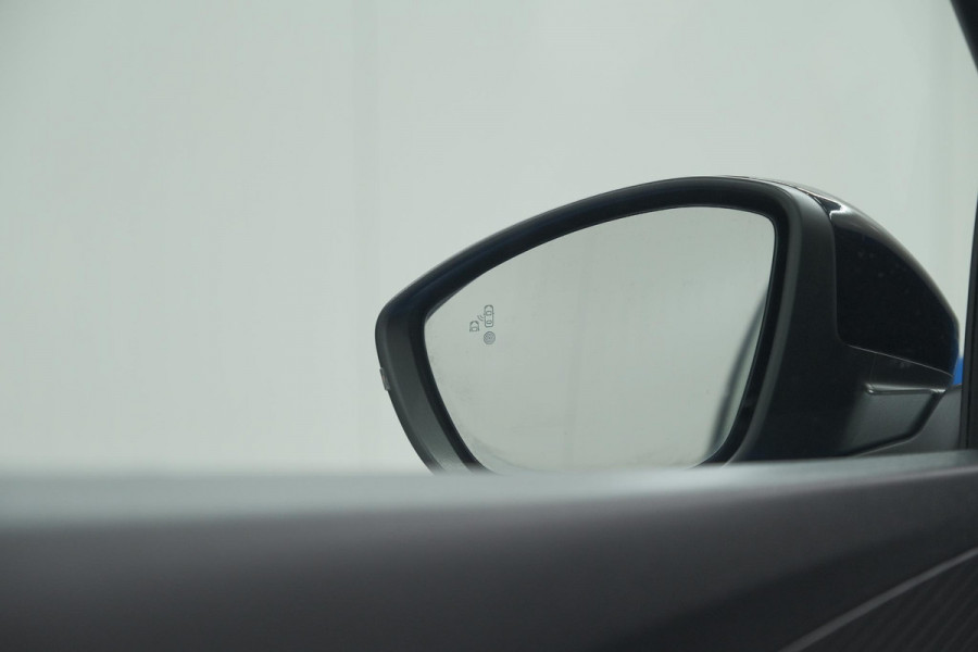 Peugeot 2008 PureTech 130 EAT8 Allure | 360 Camera | Dodehoekdetectie | Adaptieve Cruise Control
