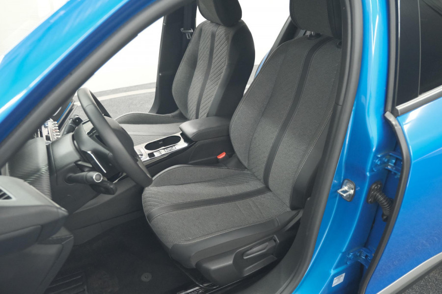 Peugeot 2008 PureTech 130 EAT8 Allure | 360 Camera | Dodehoekdetectie | Adaptieve Cruise Control