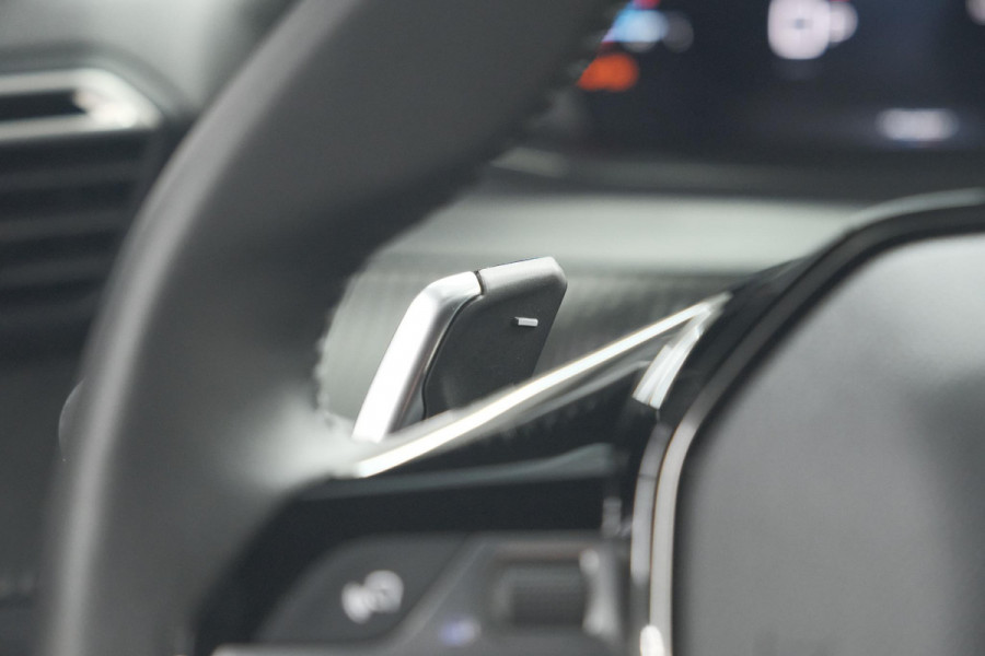 Peugeot 2008 PureTech 130 EAT8 Allure | 360 Camera | Dodehoekdetectie | Adaptieve Cruise Control