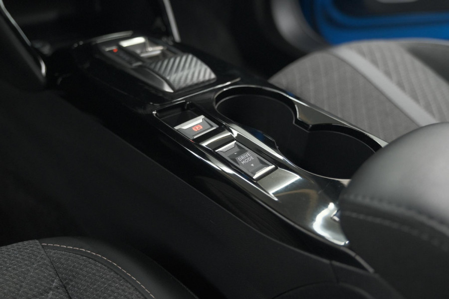 Peugeot 2008 PureTech 130 EAT8 Allure | 360 Camera | Dodehoekdetectie | Adaptieve Cruise Control