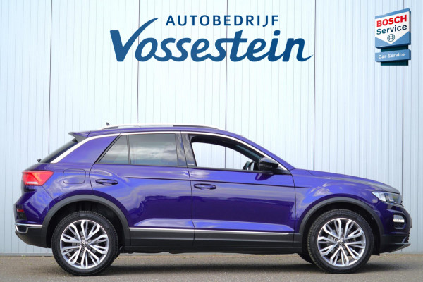 Volkswagen T-Roc 1.0 TSI Style Business / Panoramadak / Camera / PDC V + A / Navigatie