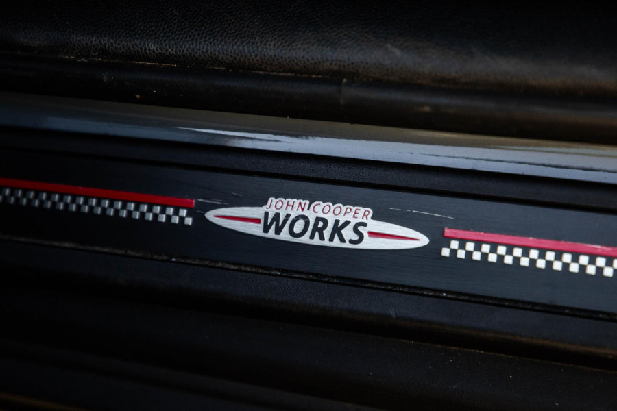 MINI Countryman 2.0 Cooper S E ALL4 John Cooper Works | Automaat | Harman/Kardon