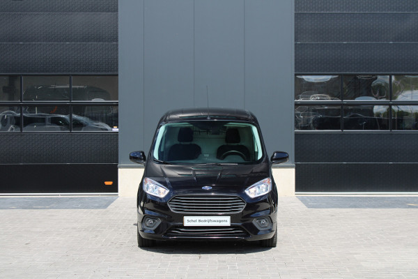 Ford Transit Courier 1.5 TDCI Limited 100pk - Navi - Camera - Betimmering - Stoelverwarming - Rijklaar