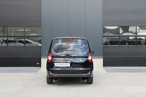 Ford Transit Courier 1.5 TDCI Limited 100pk - Navi - Camera - Betimmering - Stoelverwarming - Rijklaar