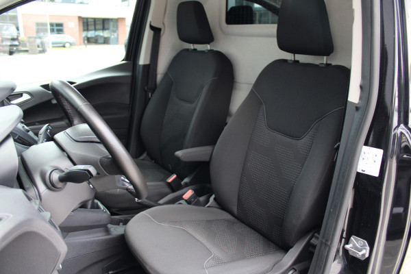 Ford Transit Courier 1.5 TDCI Limited 100pk - Navi - Camera - Betimmering - Stoelverwarming - Rijklaar
